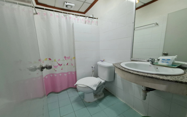 Phu Nga Hotel