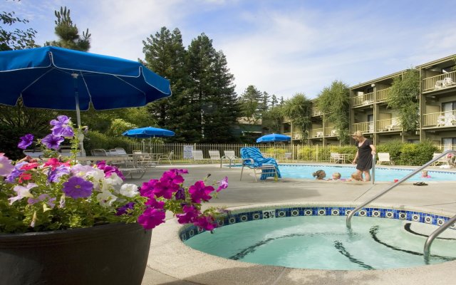 Best Western Plus Humboldt House Inn