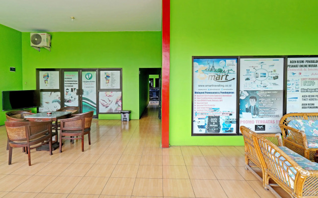 Griya Andon Syariah By Oyo Room