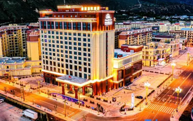 Kangzang International Hotel