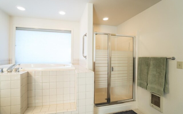 Manzanita Vacation Rental