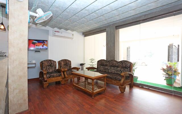 Capital O 11408 Hotel Sai Jagannath