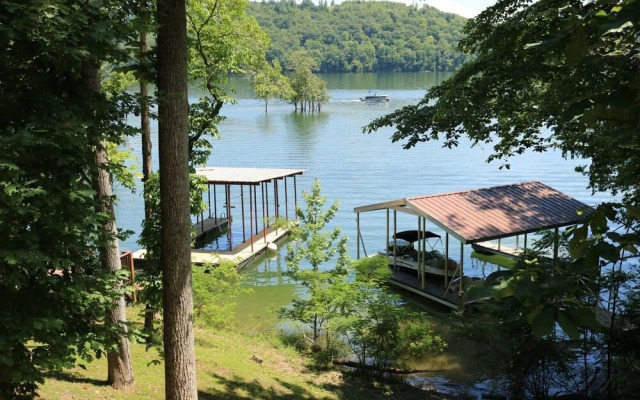 Ma Cook Lodge - Sharps Chapel