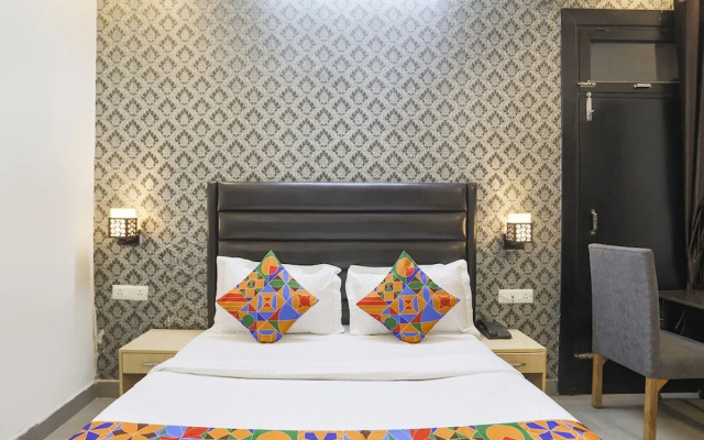 FabHotel The Diamond