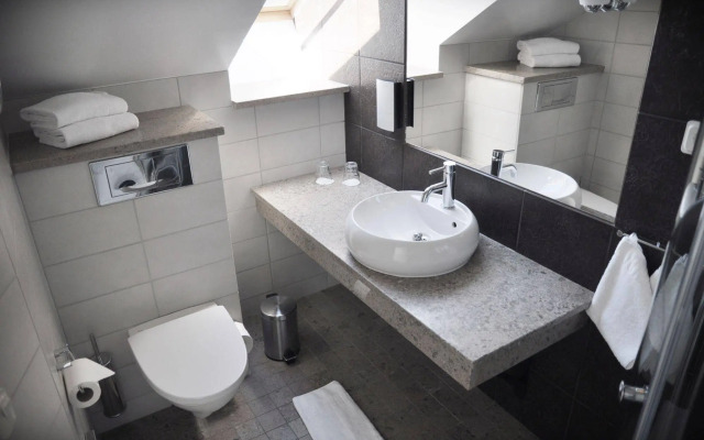 Kalk Hotel