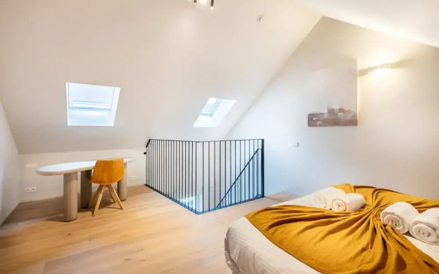 Luxurious Duplex Studio in Prime Location Heart of Ghent