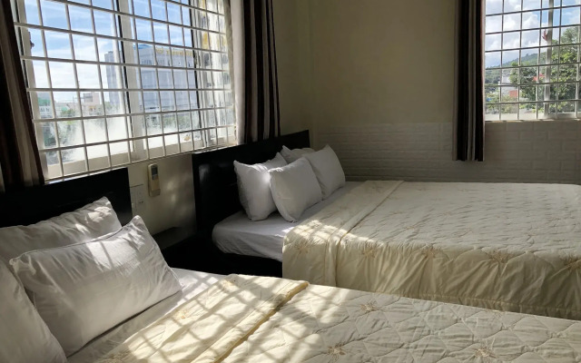 Le Tram Guesthouse