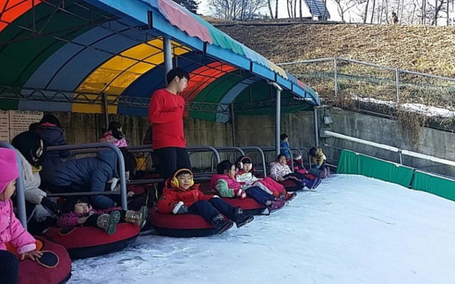 Hadong Geumosan Land Pension