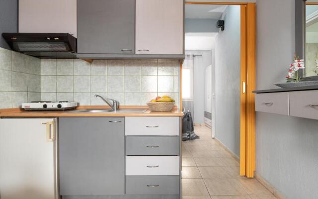 House Toula Elegant