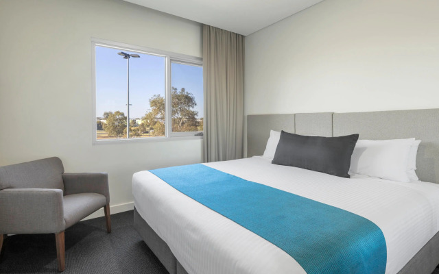 Mantra Melbourne Melton