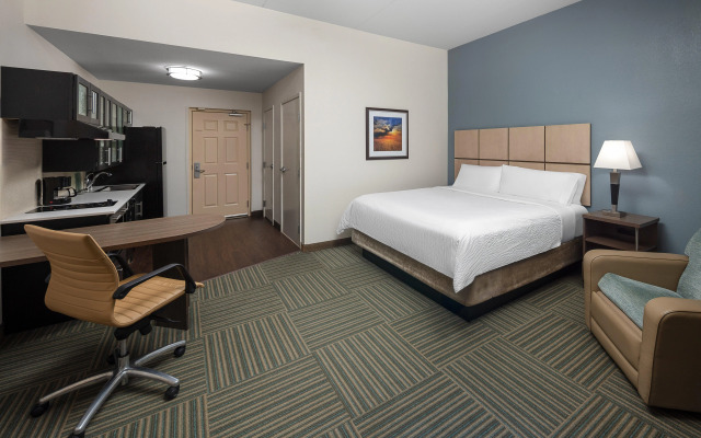 Candlewood Suites Omaha Airport by IHG