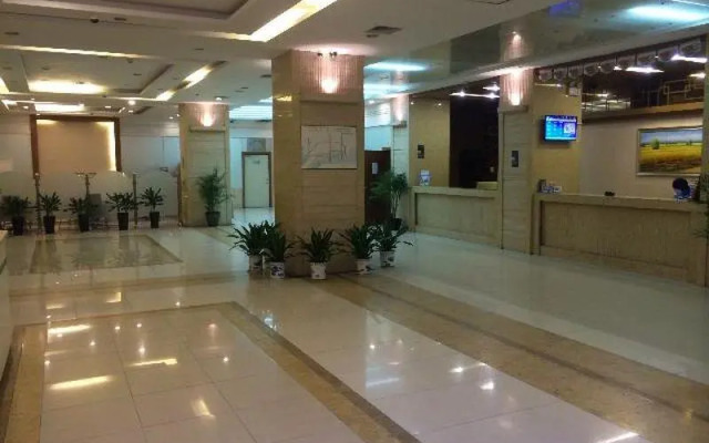 7 Days Inn Dongmen Center Branch
