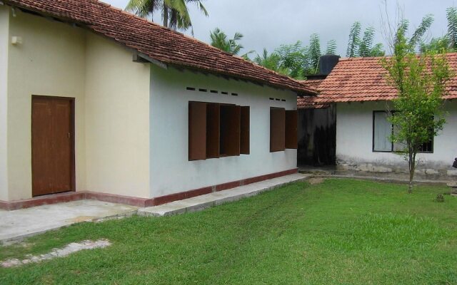 Mendis Cottage