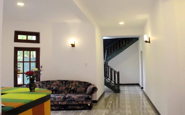 Lizzie Villa Guest House