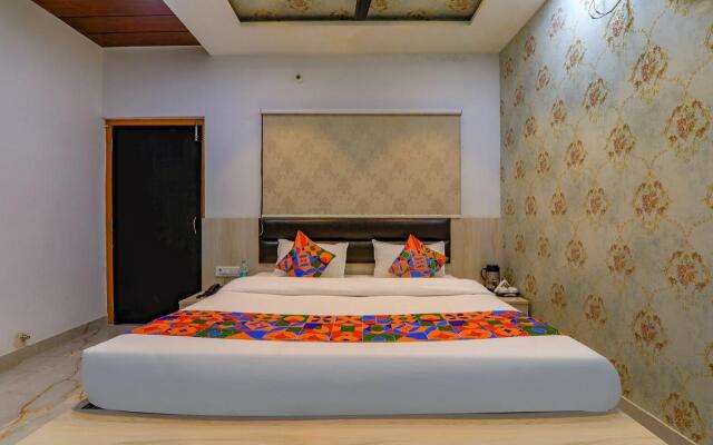 Fabhotel Super 3 Premium