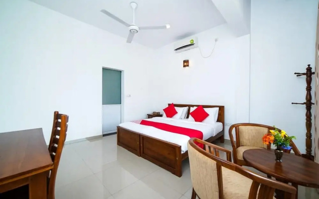 OYO 576 Dazzling Villa