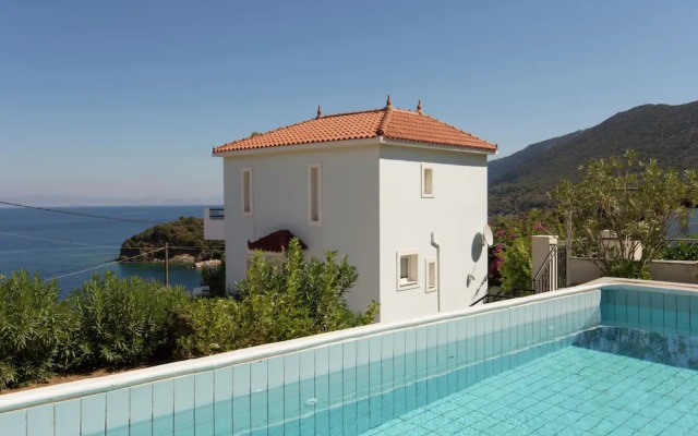 Beautiful Villa in Agia Paraskevi Samos with Swimming Pool
