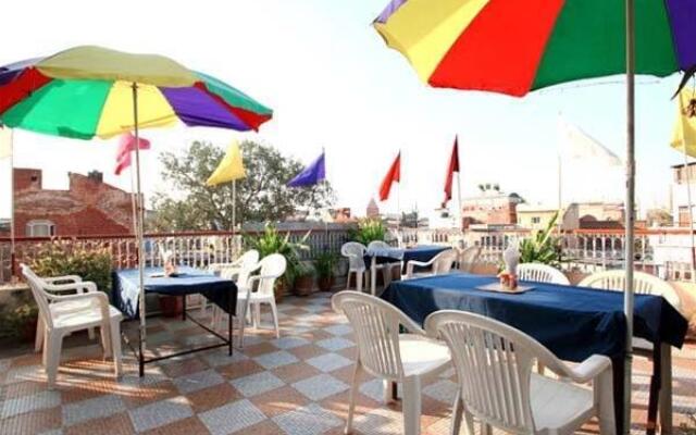 Hotel Sai Palace