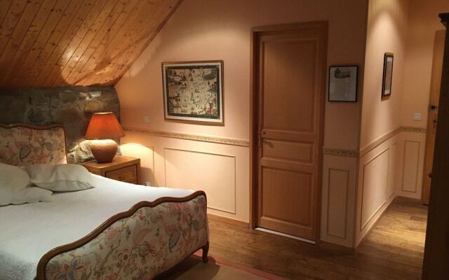 Gite Ciel D’Ardèche (15 pers)