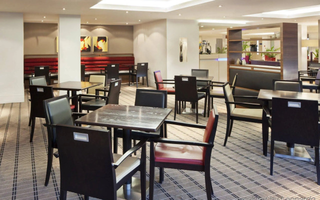 Holiday Inn Express Northampton - South by IHG