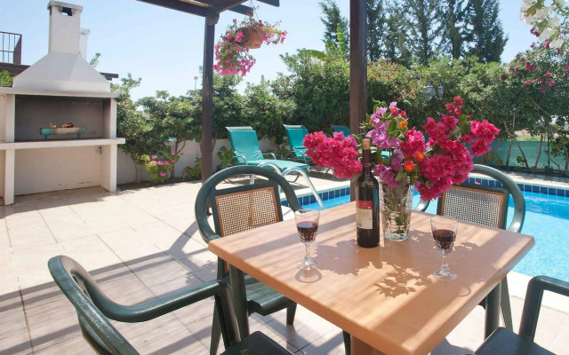 Reginas Exclusive Villas