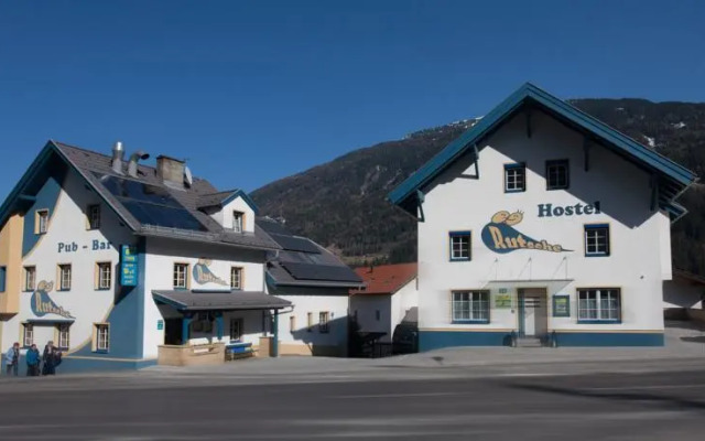Rutsche Hostel
