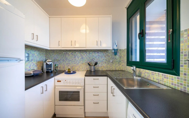 Fluo Seaside Apartment