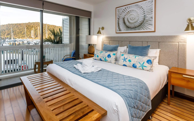 The Boathouse Apartments – Guest Rooms – Airlie Beach