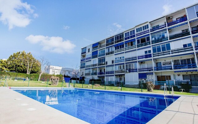 Pleasant Apartment in Torremolinos With Swimming Pool