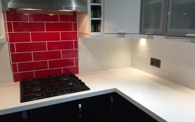 Comfortable 2 Bedroom House in Oxford