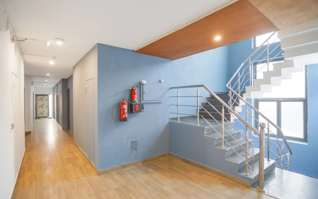 FabHotel F9 Noida Sector 51