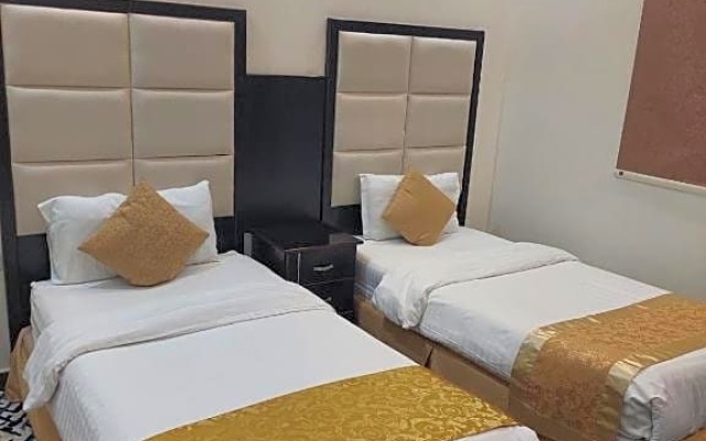 Diamond Angle Suites