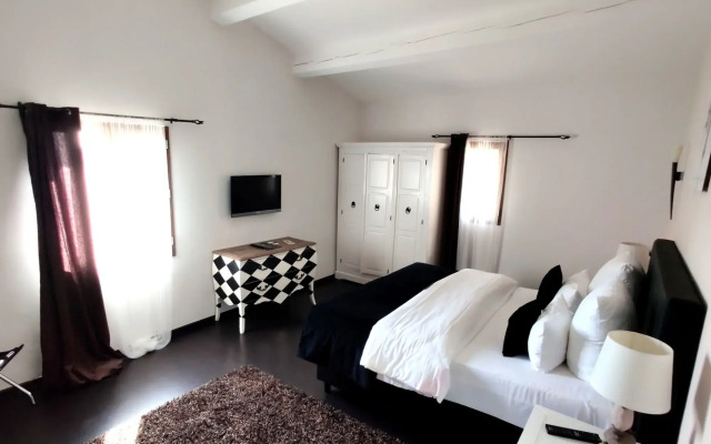 Maison Prestige Roberto Geissini
