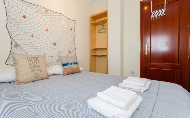 C4R El Atico de las MARINAS (Free Parking)