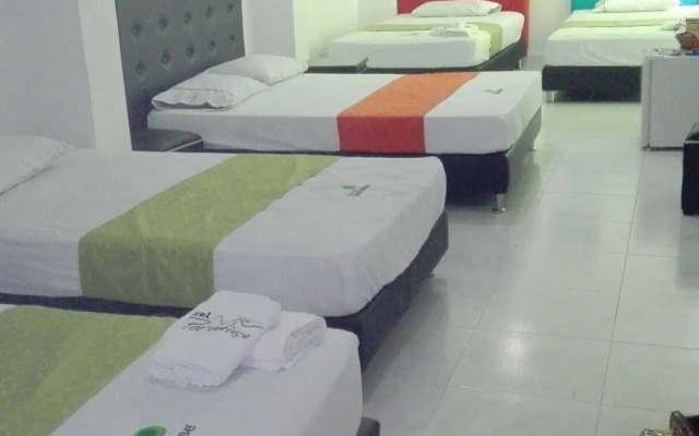 Ayenda 1230 Paradise Lleras