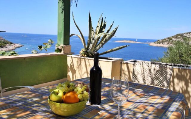 House Carmen Rantasalmi