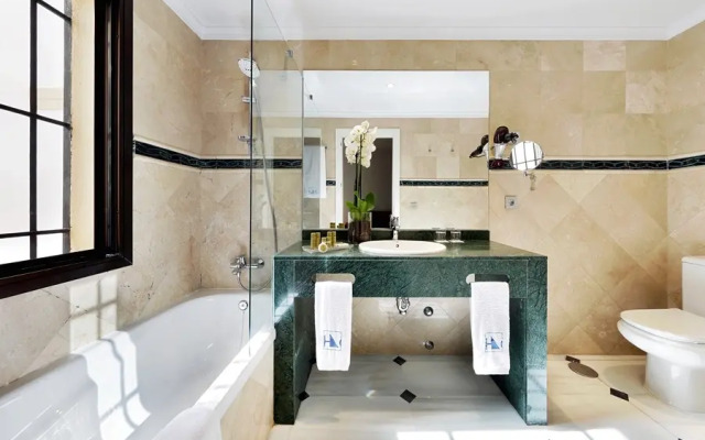 Eurostars Conquistador Hotel