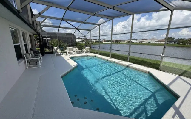 Cullen Villa 4 Bedroom Home