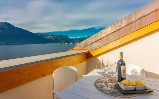 Aglaia Luxury Lake View by Wonderful Italy