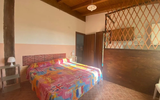 Room-michelangelo House, Bilo