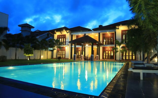 Christima Residence