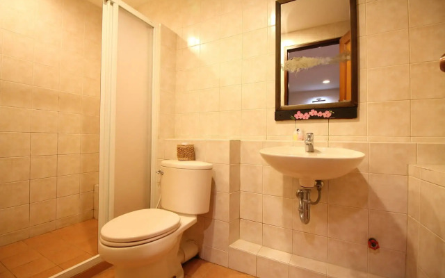 Pannee Lodge Khaosan (SHA Plus)