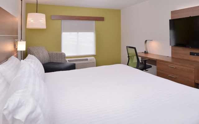 Holiday Inn Express & Suites West Melbourne by IHG