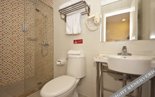 Homeinn Hotel (Wenzhou Wuma Street Zhongshan Park)