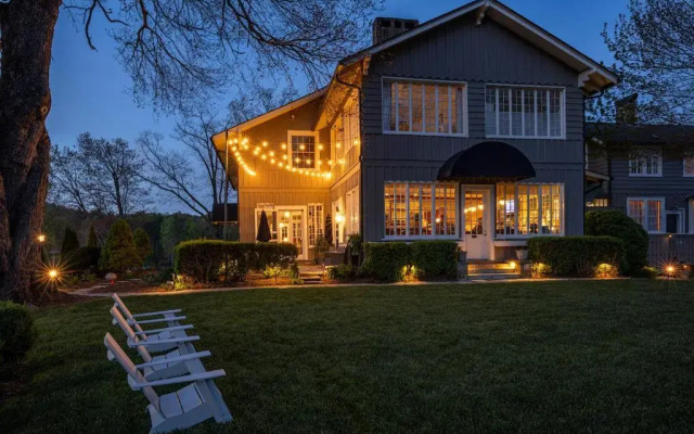 Greystone Inn
