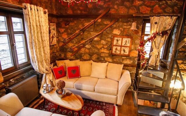 Charming 3-storey Loft with fireplace