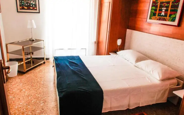 Villa Albani Luxury Suite