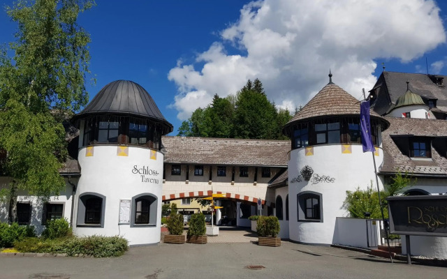 Schlosshotel Rosenegg