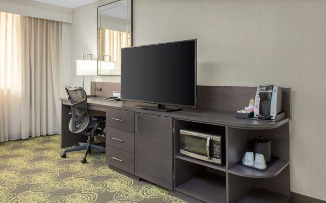 Hilton Garden Inn Reagan National Airport