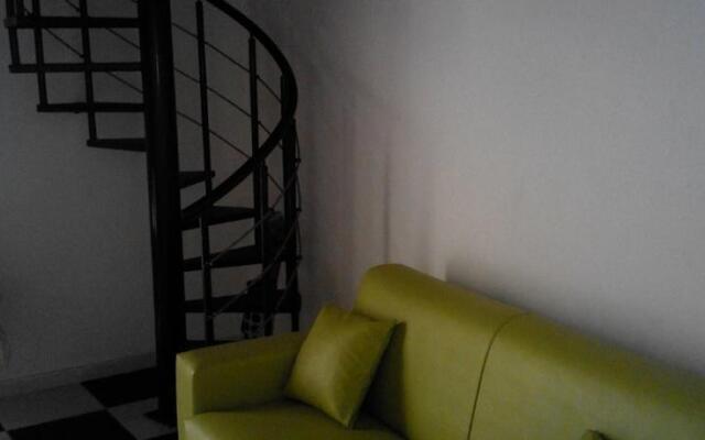 Casa Ortigia White&Black